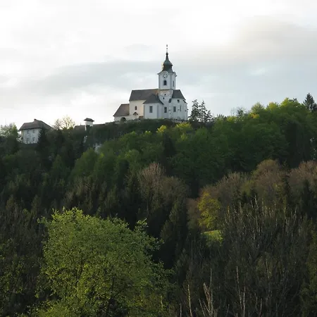 Hotel garni Landhaus Servus Apartment *