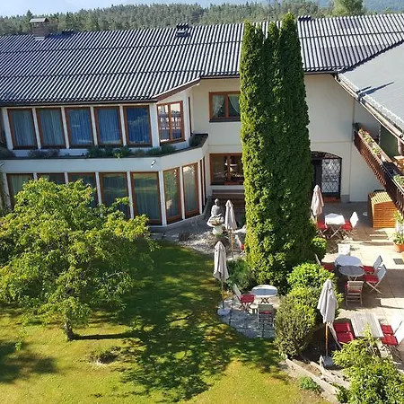 Beautyfarm Landhaus Servus Апартаменты